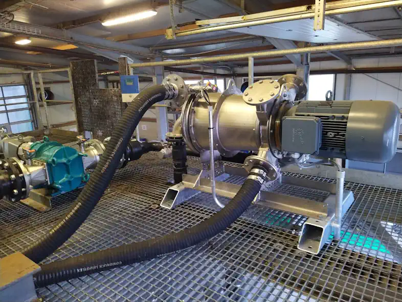 The Borger Flowsep separator with grit removal protects valuable pumps, valves and system components from heavy wear.